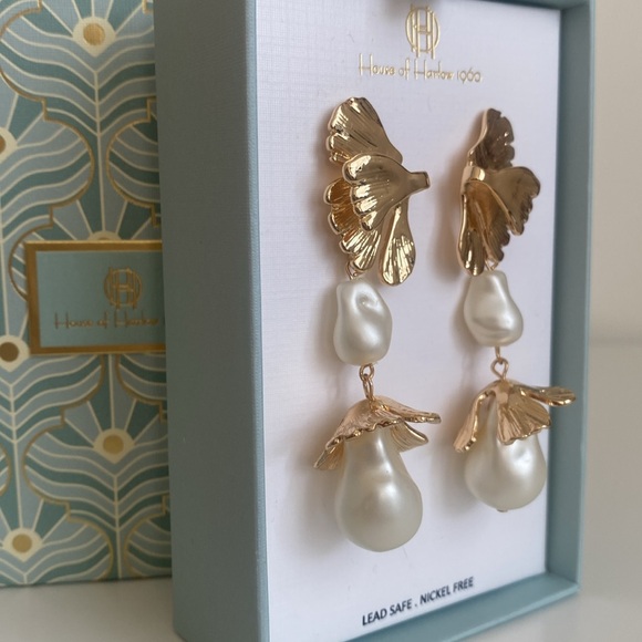 House of Harlow 1960 Double Pearl Floral Drop Earrings Christmas New Years Party - Picture 2 of 6